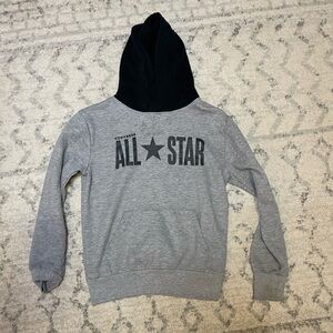 Converse boy’s hoodie size 10/12